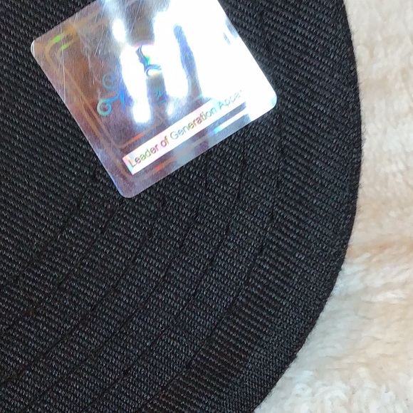 🧢 Hats - Picture 10 of 10